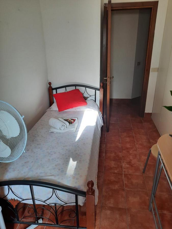 Casa Vacanza Ligia Aurora Palermo Ngoại thất bức ảnh